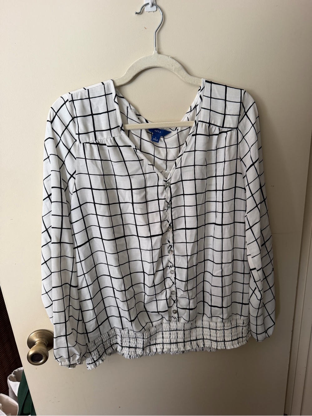 Apt. 9 White and Black Windowpane Button-Down Blouse